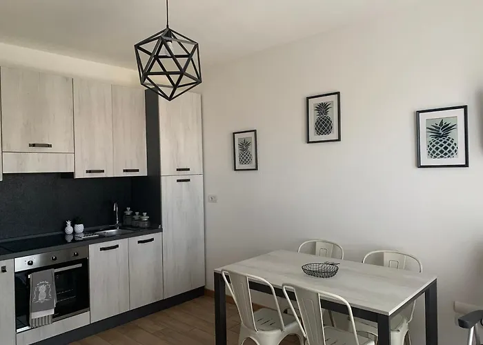 公寓 La Bufera 圣特雷莎加卢拉